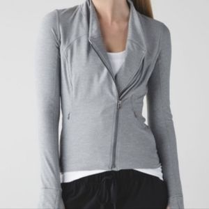 LULULEMON Size 10 Gray Battleship PRECISION Jacket Asymmetrical Full Zip